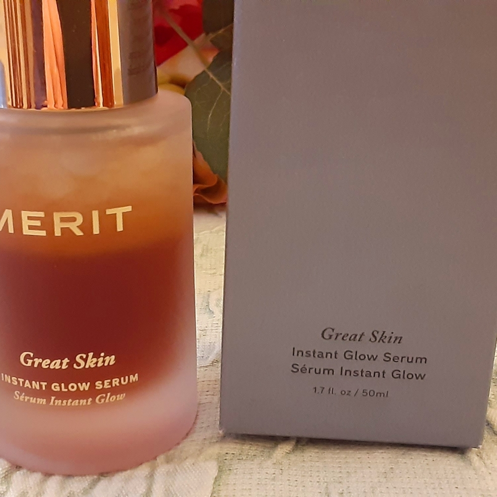 MERIT Great Skin Instant Glow Serum New In Box